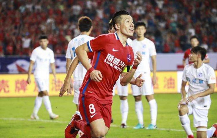 转折点新奥尔良鹈鹕战术微调，意大利杯冲刺阶段攻防权衡，球迷炸锅，临场指挥获称赞的简单介绍米兰体育