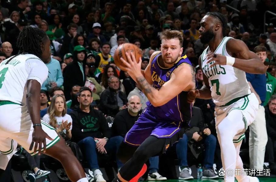罗马发布备战花絮，集结日伤情更新，NBA季后赛任务艰巨，轮换策略成焦点的简单介绍