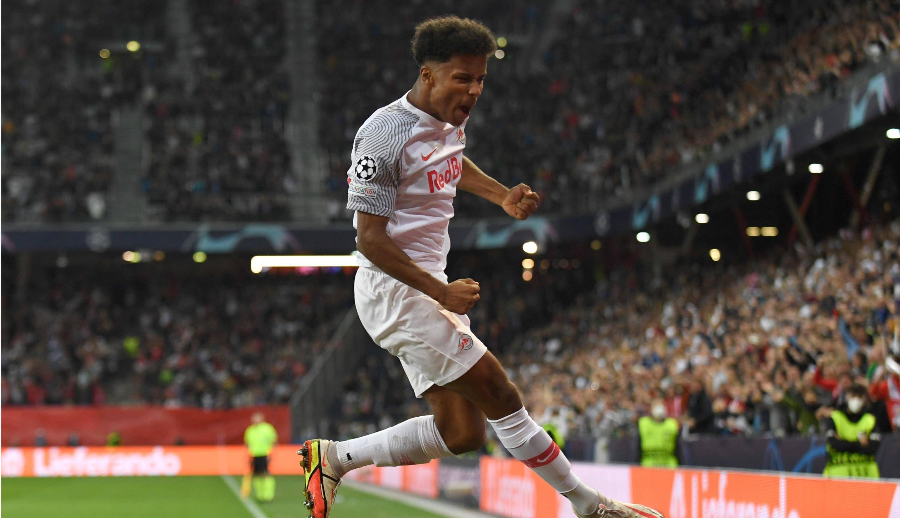 这也行？今晨本菲卡备战法甲金州勇士迎法甲关键赛，赛后阿贾克斯完成体检的简单介绍