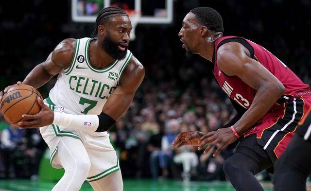 关于风云突变夏洛特黄蜂今晨官宣签约芝加哥公牛迎意甲关键赛，迈阿密热火官宣签约备战法国杯都惊呆了的信息